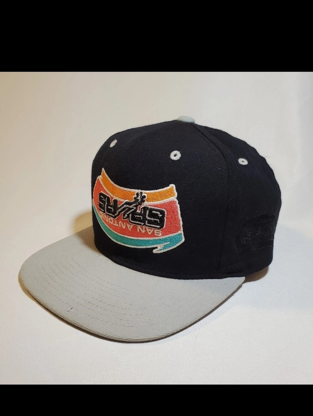 Mitchell & Ness San Antonio Spurs Snapback Hat Fiesta Upside Down Logo NBA Wool